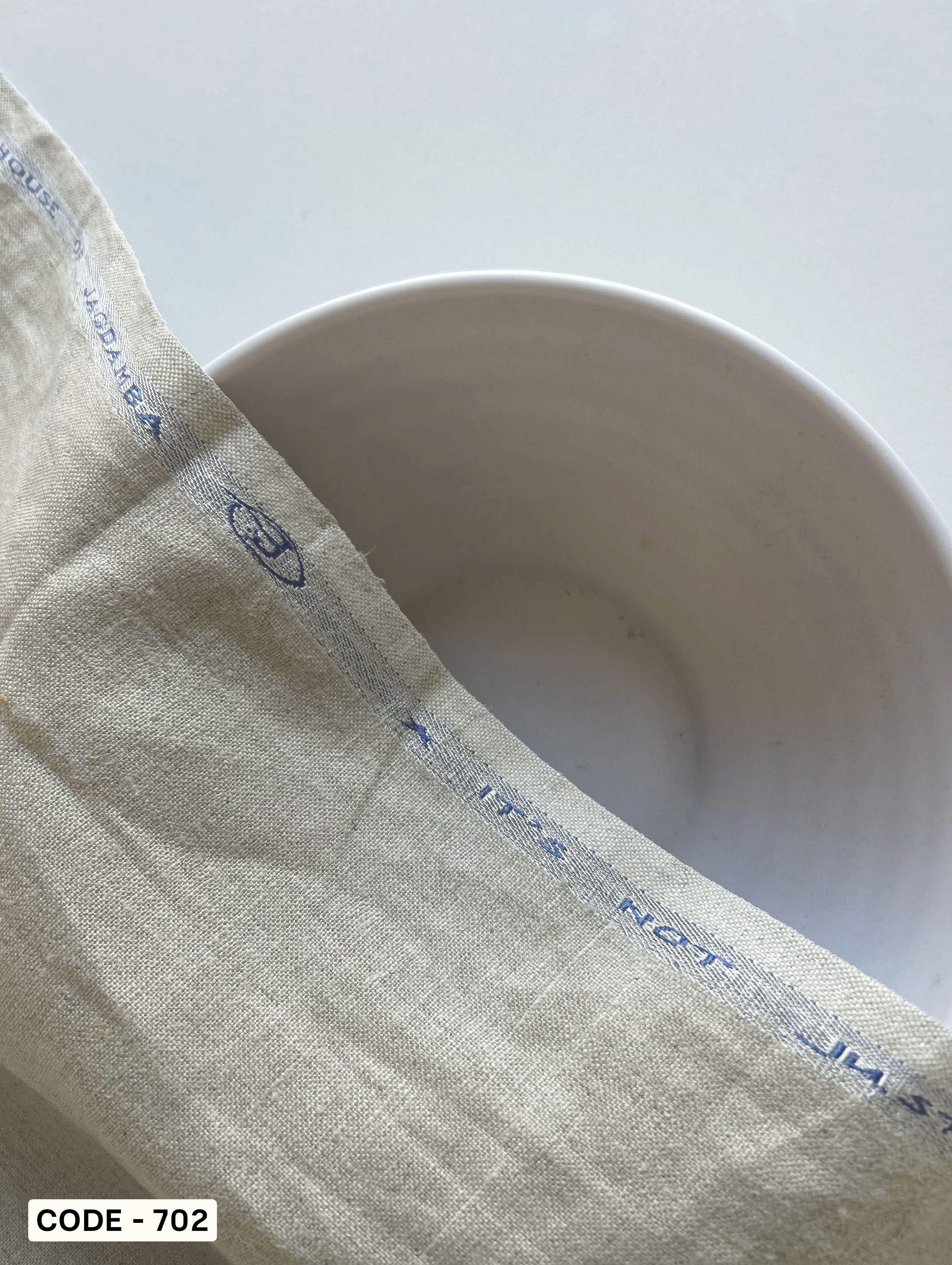 25 Lea Suiting Linen Light Yarn Dyed Fabric 58"